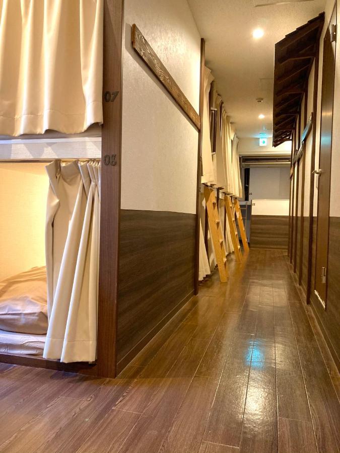 Bnb+ Shinbashi Hostel Tokió Kültér fotó